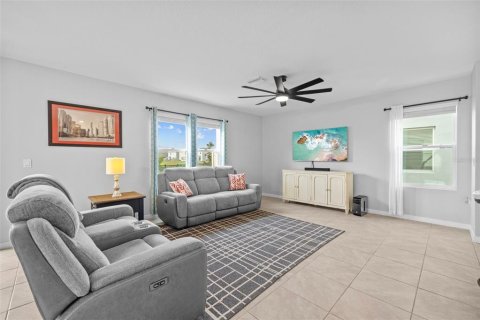 Casa en venta en Odessa, Florida, 4 dormitorios, 209.96 m2 № 2105091 - foto 10