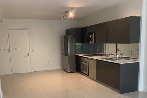 Copropriété à vendre à Miami, Floride: 1 chambre, 66.8 m2 № 1991832 - photo 3