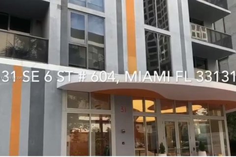 Copropriété à vendre à Miami, Floride: 1 chambre, 66.8 m2 № 1991832 - photo 1