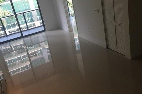 Copropriété à vendre à Miami, Floride: 1 chambre, 66.8 m2 № 1991832 - photo 9