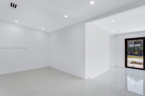 Villa ou maison à vendre à Fort Lauderdale, Floride: 3 chambres, 136.01 m2 № 2432871 - photo 27