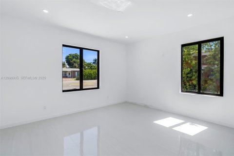 Villa ou maison à vendre à Fort Lauderdale, Floride: 3 chambres, 136.01 m2 № 2432871 - photo 17