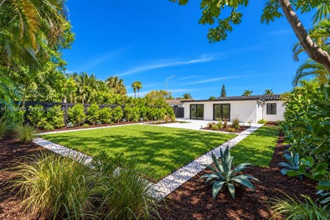 Villa ou maison à vendre à Fort Lauderdale, Floride: 3 chambres, 136.01 m2 № 2432871 - photo 3