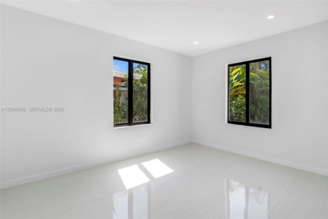 Villa ou maison à vendre à Fort Lauderdale, Floride: 3 chambres, 136.01 m2 № 2432871 - photo 15
