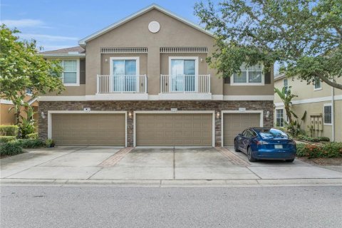 Adosado en venta en Tampa, Florida, 3 dormitorios, 137.5 m2 № 1844838 - foto 1