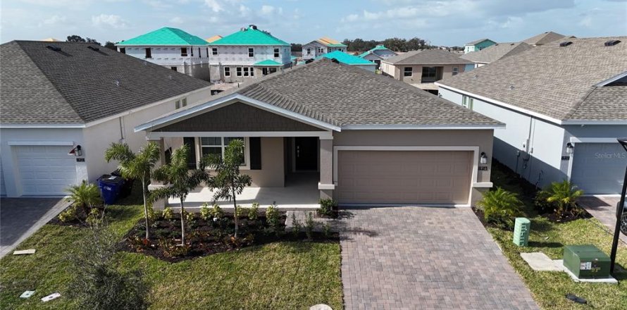 Villa ou maison à Kissimmee, Floride 3 chambres, 196.3 m2 № 1810500