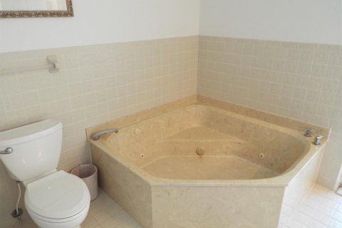 Copropriété à vendre à Pompano Beach, Floride: 2 chambres, 134.24 m2 № 2251403 - photo 11