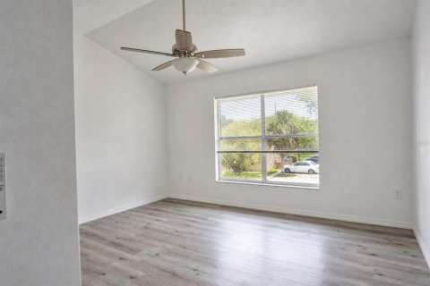 Touwnhouse à louer à Kissimmee, Floride: 2 chambres, 103.31 m2 № 2430865 - photo 11