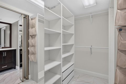 Copropriété à vendre à Coconut Creek, Floride: 2 chambres, 118.45 m2 № 2189813 - photo 24