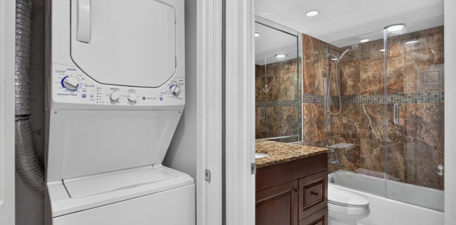 Condo à Coconut Creek, Floride, 2 chambres  № 2189813