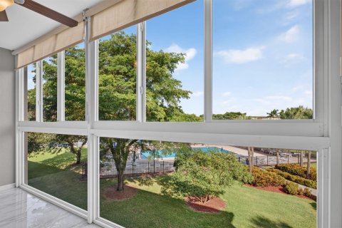 Copropriété à vendre à Coconut Creek, Floride: 2 chambres, 118.45 m2 № 2189813 - photo 15