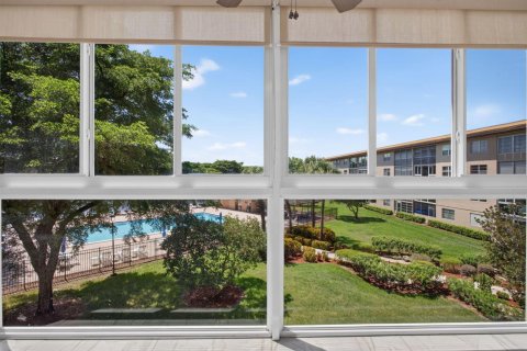 Copropriété à vendre à Coconut Creek, Floride: 2 chambres, 118.45 m2 № 2189813 - photo 13