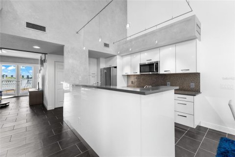 Condominio en venta en Sarasota, Florida, 2 dormitorios, 161.09 m2 № 1835537 - foto 10