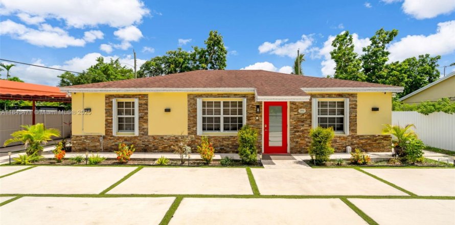 Casa en Miami, Florida 3 dormitorios, 126.07 m2 № 1839438