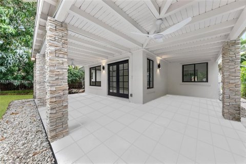 Casa en alquiler en North Bay Village, Florida, 4 dormitorios, 184.97 m2 № 1922835 - foto 5