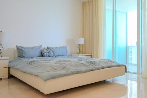 Copropriété à louer à Sunny Isles Beach, Floride: 3 chambres, 183.85 m2 № 2345806 - photo 6