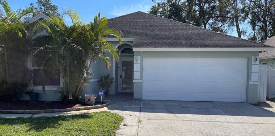 Casa en Tampa, Florida 3 dormitorios, 136.75 m2 № 1915710