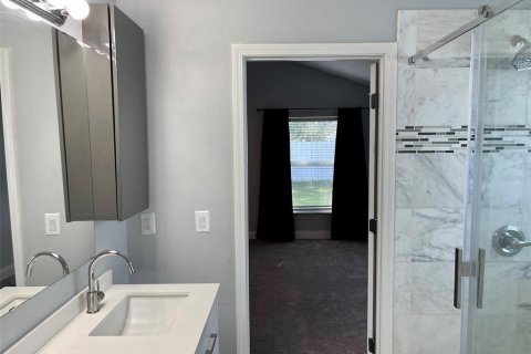 Casa en alquiler en Tampa, Florida, 3 dormitorios, 136.75 m2 № 1915710 - foto 18