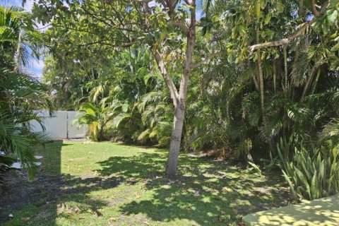 Condominio en alquiler en Fort Lauderdale, Florida, 1 dormitorio, 53.88 m2 № 1097886 - foto 1