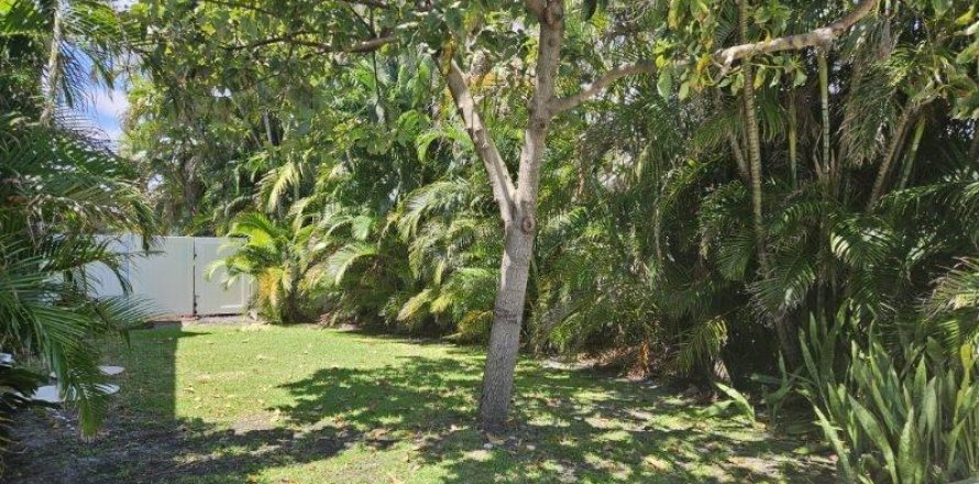 Condominio en Fort Lauderdale, Florida, 1 dormitorio № 1097886