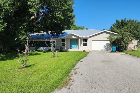 Villa ou maison à vendre à Punta Gorda, Floride: 3 chambres, 194.44 m2 № 1917515 - photo 1