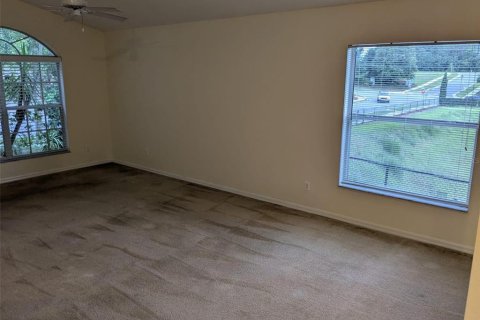 House in Apopka, Florida 3 bedrooms, 129.51 sq.m. № 1795497 - photo 12