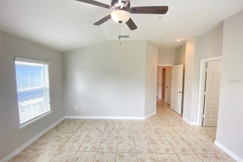 House in Orlando, Florida 3 bedrooms, 157.84 sq.m. № 1905961 - photo 28