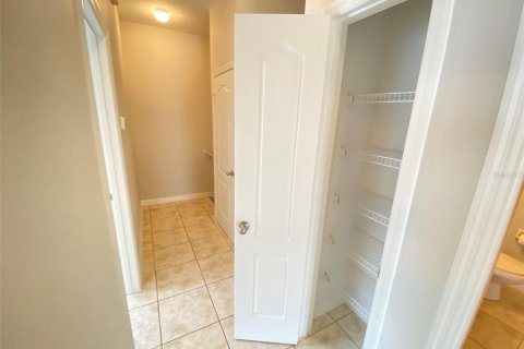 Casa en alquiler en Orlando, Florida, 3 dormitorios, 157.84 m2 № 1905961 - foto 22