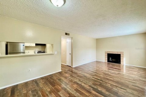 Condominio en alquiler en Tampa, Florida, 2 dormitorios, 84.73 m2 № 1915136 - foto 4