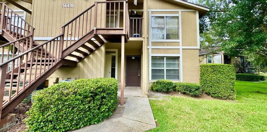 Condominio en Tampa, Florida, 2 dormitorios  № 1915136