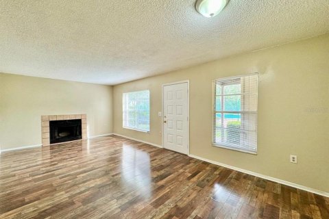 Condominio en alquiler en Tampa, Florida, 2 dormitorios, 84.73 m2 № 1915136 - foto 6