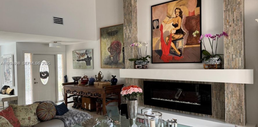 Casa en Plantation, Florida 3 dormitorios, 203.08 m2 № 1992775