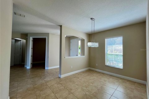Villa ou maison à louer à Kissimmee, Floride: 4 chambres, 253.07 m2 № 2434475 - photo 25