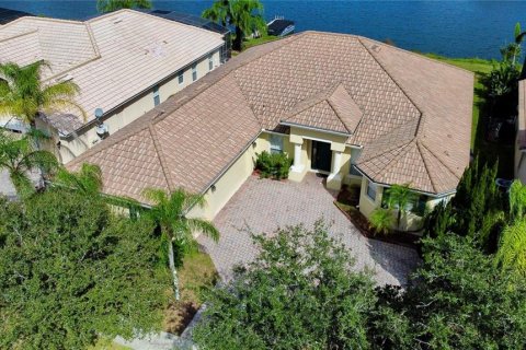 Villa ou maison à louer à Kissimmee, Floride: 4 chambres, 253.07 m2 № 2434475 - photo 8