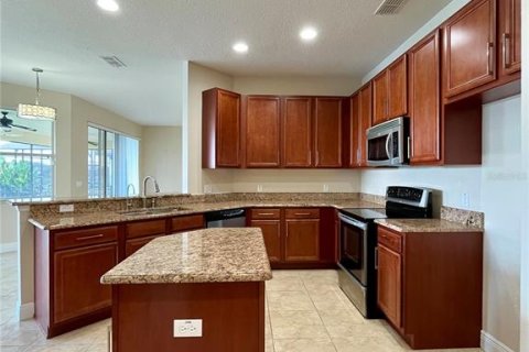 Villa ou maison à louer à Kissimmee, Floride: 4 chambres, 253.07 m2 № 2434475 - photo 16