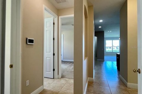 Villa ou maison à louer à Kissimmee, Floride: 4 chambres, 253.07 m2 № 2434475 - photo 26