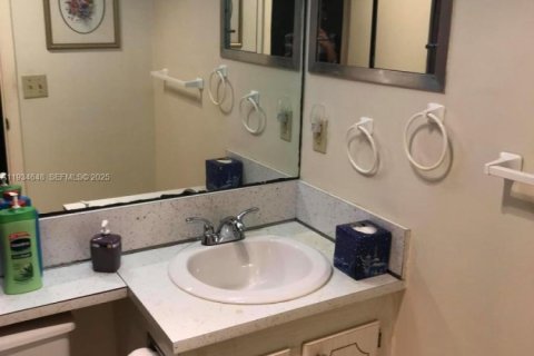 Condominio en venta en West Palm Beach, Florida, 1 dormitorio, 63.55 m2 № 2035672 - foto 6