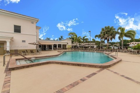 Condominio en venta en West Palm Beach, Florida, 1 dormitorio, 63.55 m2 № 2035672 - foto 8