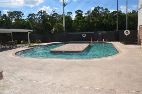 Condominio en venta en West Palm Beach, Florida, 1 dormitorio, 63.55 m2 № 2035672 - foto 10