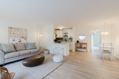 Condo in Boca Raton, Florida, 1 bedroom № 2188354