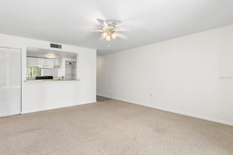 Condominio en venta en Saint Petersburg, Florida, 2 dormitorios, 101.26 m2 № 1167496 - foto 14
