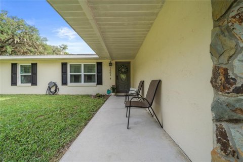 House in Summerfield, Florida 3 bedrooms, 107.58 sq.m. № 1858303 - photo 3