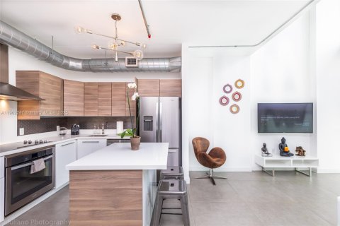 Copropriété à louer à Miami, Floride: 3 chambres, 116.59 m2 № 1957012 - photo 3