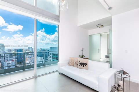 Copropriété à louer à Miami, Floride: 3 chambres, 116.59 m2 № 1957012 - photo 7