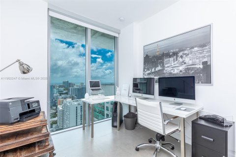 Copropriété à louer à Miami, Floride: 3 chambres, 116.59 m2 № 1957012 - photo 24