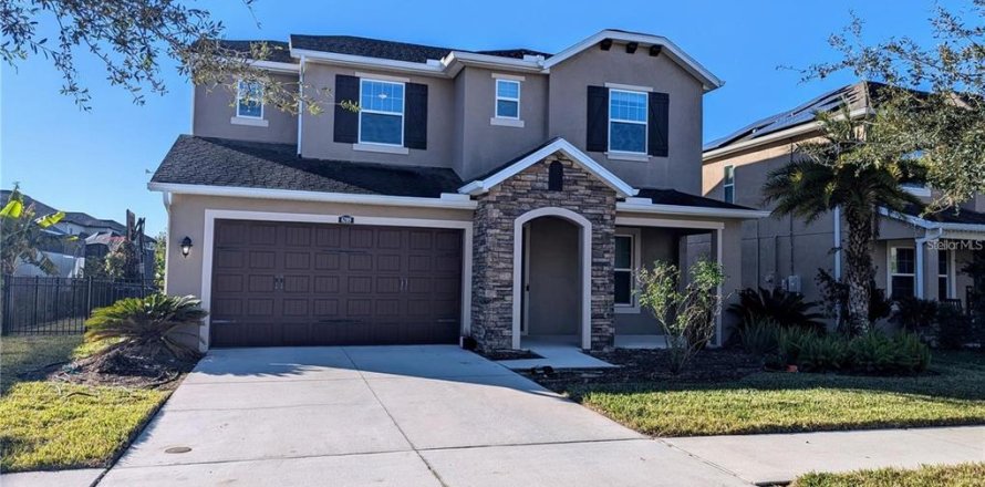 Casa en Tampa, Florida 5 dormitorios, 278.43 m2 № 1917483