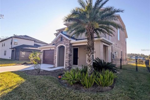 Снять в аренду виллу или дом в Тампа, Флорида 5 спален, 278.43м2, № 1917483 - фото 3