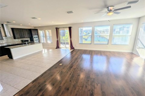 Снять в аренду виллу или дом в Тампа, Флорида 5 спален, 278.43м2, № 1917483 - фото 15