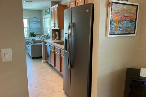 Condominio en venta en Saint Petersburg, Florida, 2 dormitorios, 110.09 m2 № 1631012 - foto 15