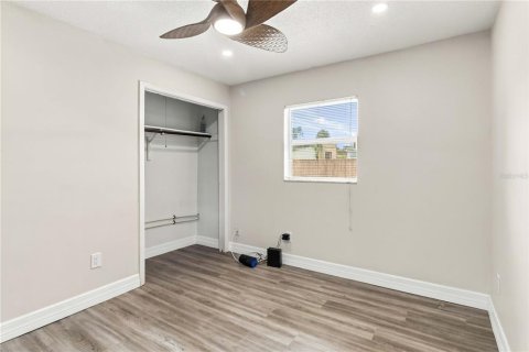 Casa en venta en Seffner, Florida, 3 dormitorios, 183.95 m2 № 2386072 - foto 17